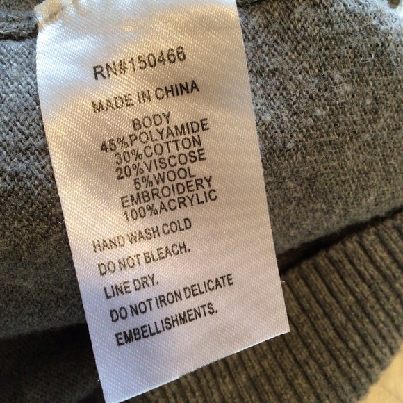 Market & Spruce Gray Embroidered Crew Neck Pullover Sweater - Picture 7 of 11